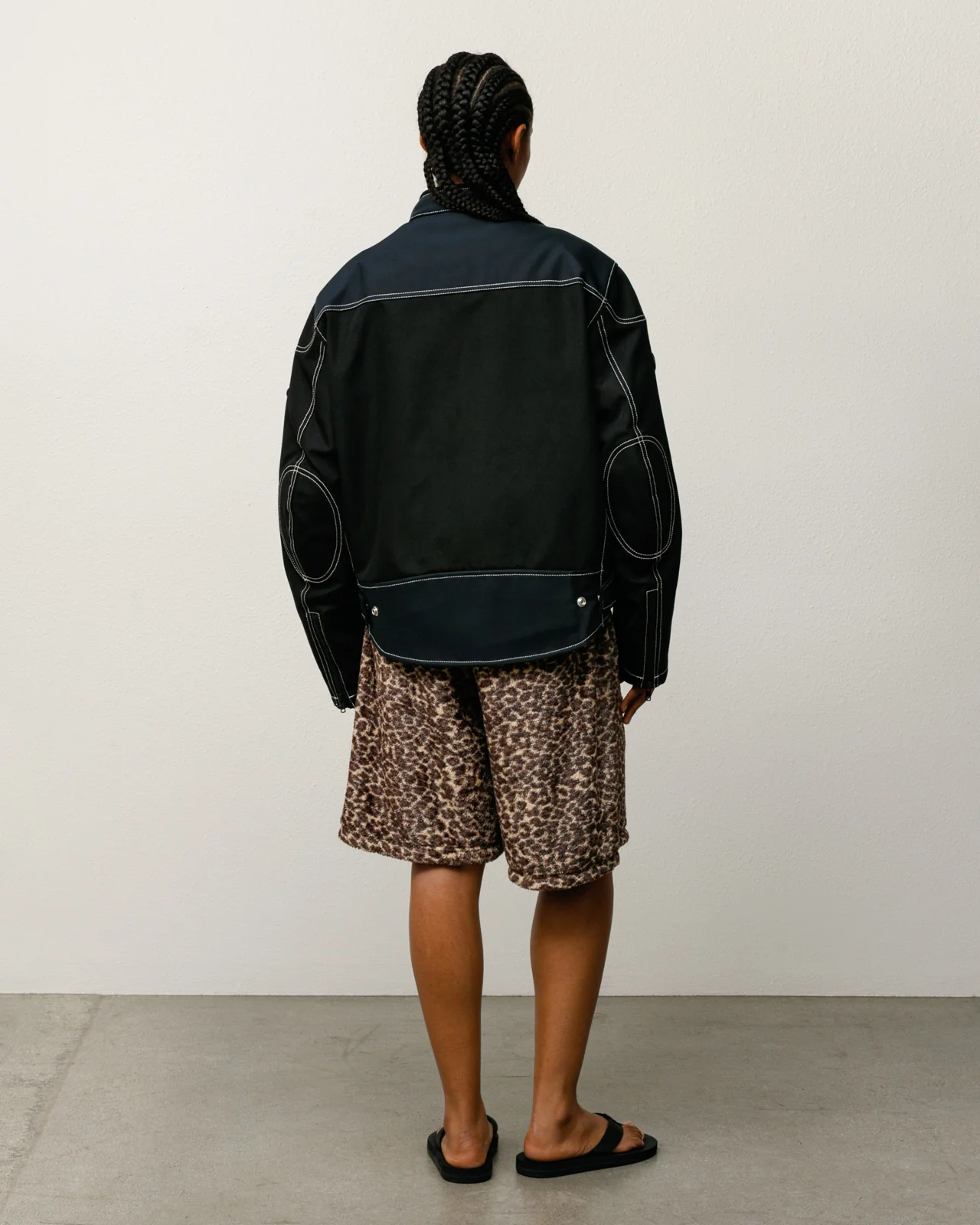 LEOPARD SHORT - Image 4