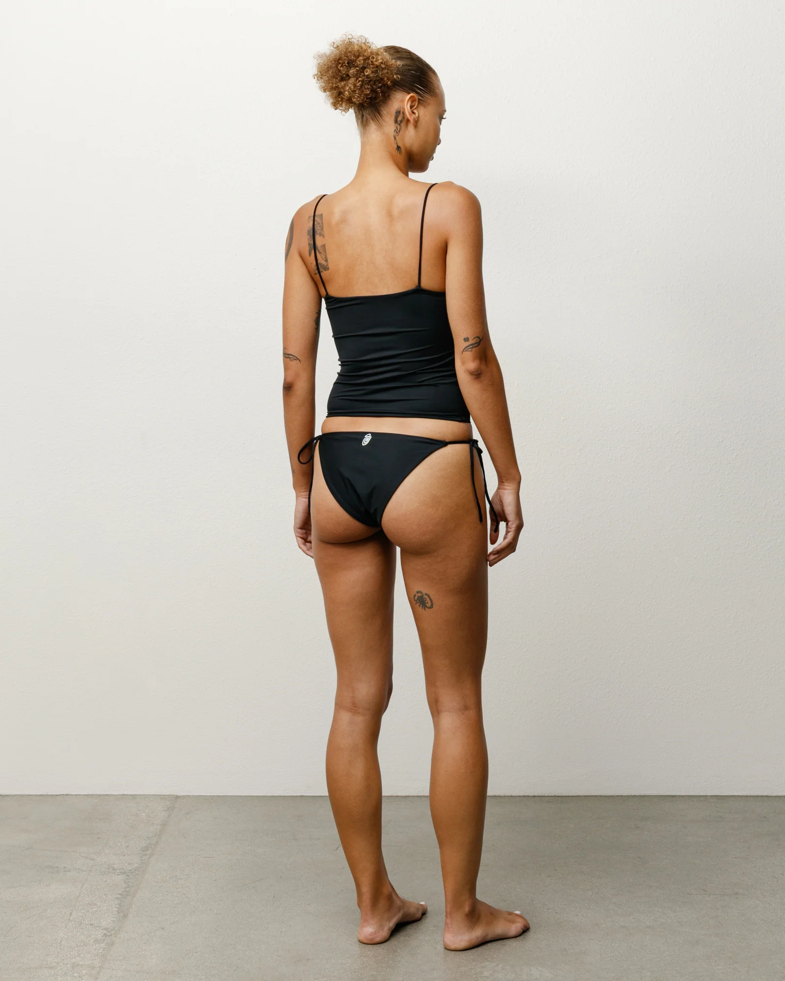 SIDE TIE BIKINI BOTTOM - Image 2