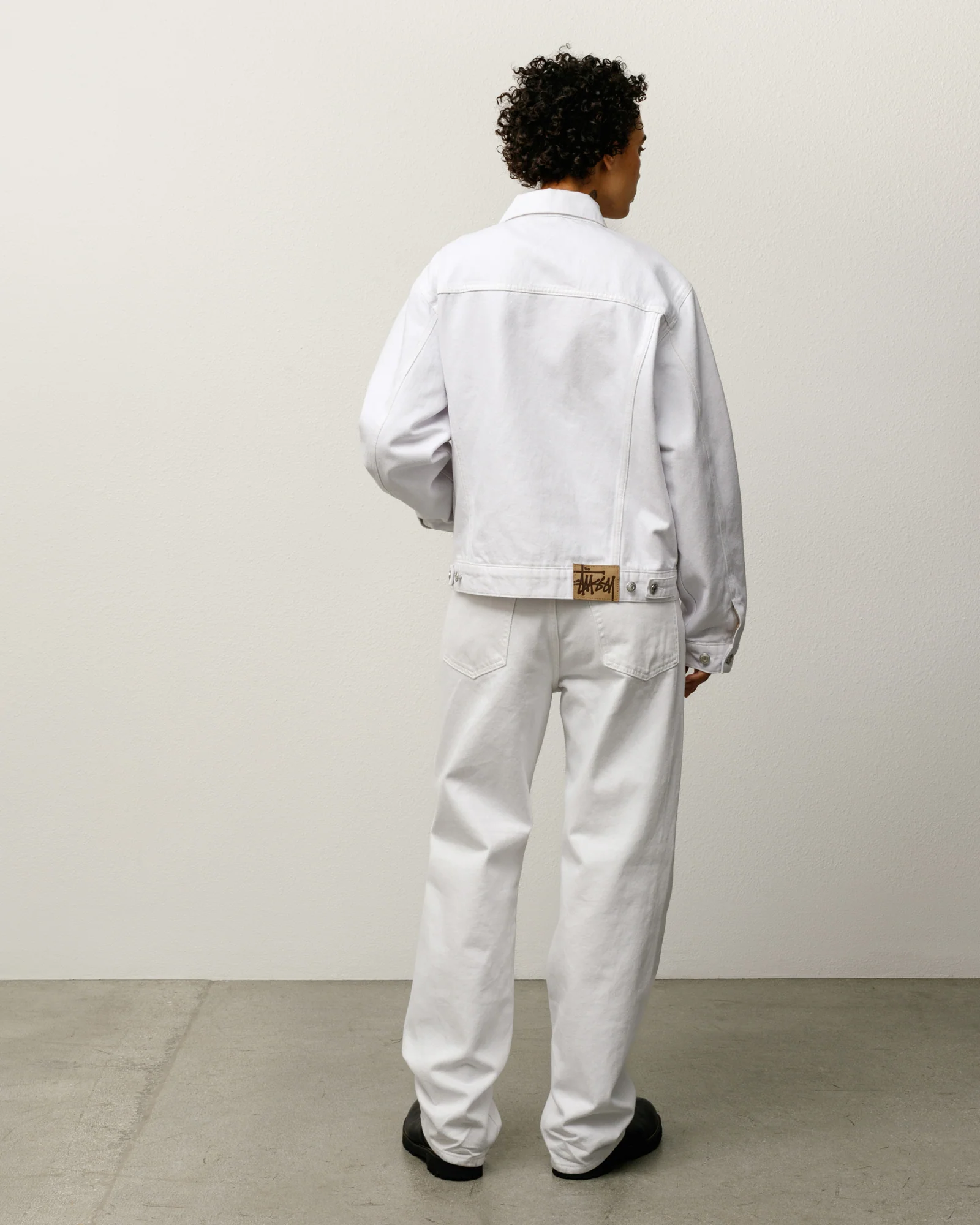 LINED DENIM TRUCKER JACKET - Image 4