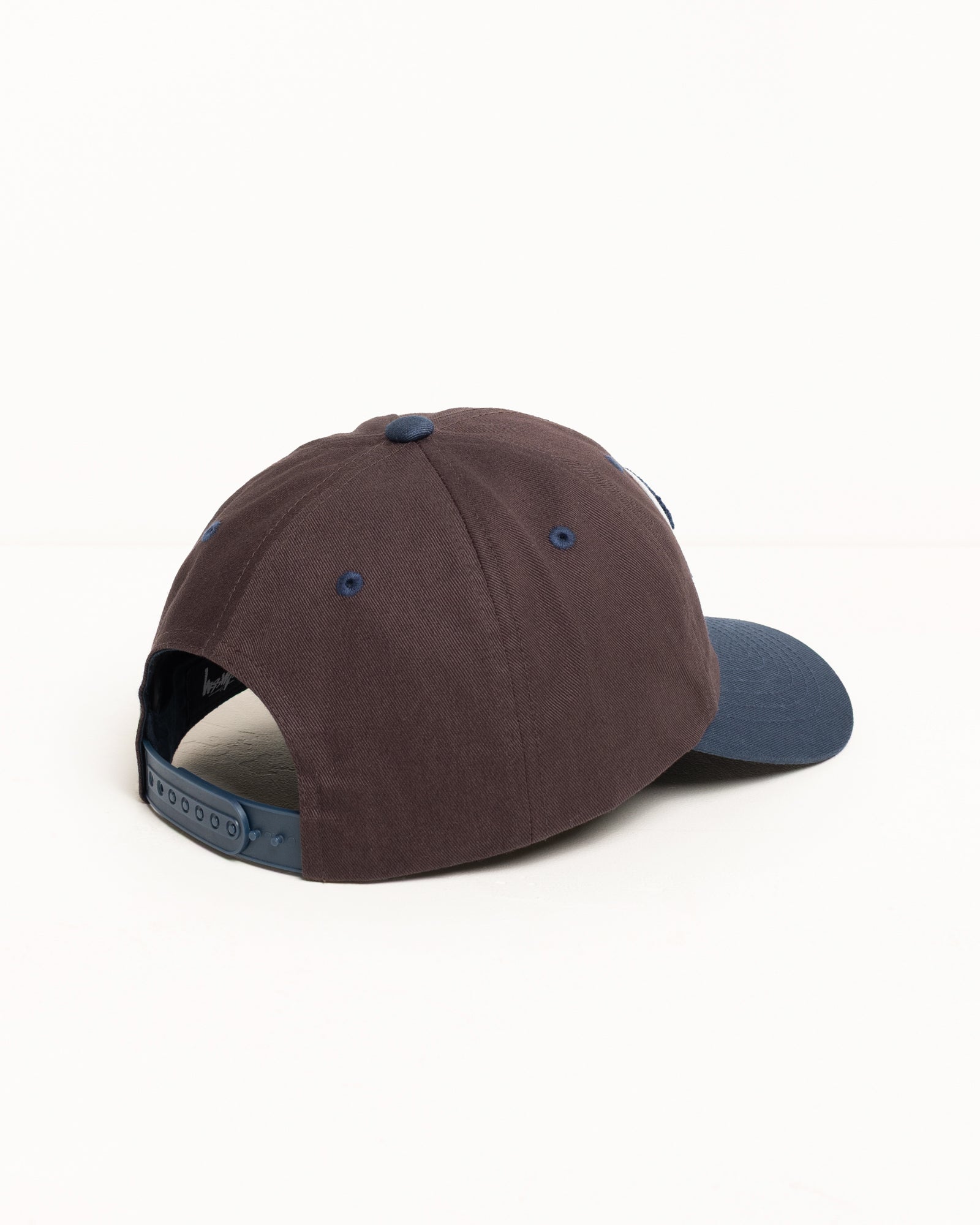 CHENILLE S SNAPBACK CAP - Image 3