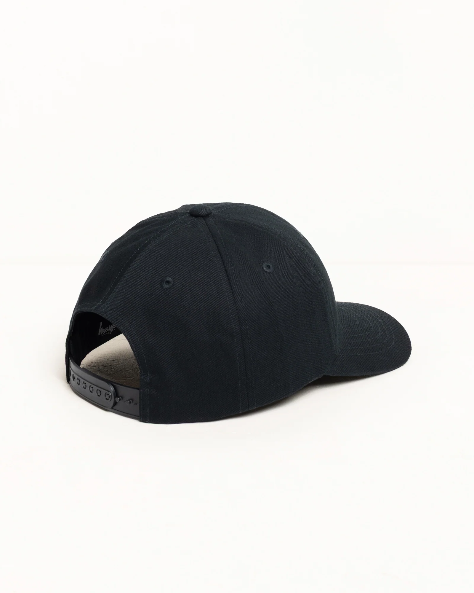 CHENILLE S SNAPBACK CAP - Image 3