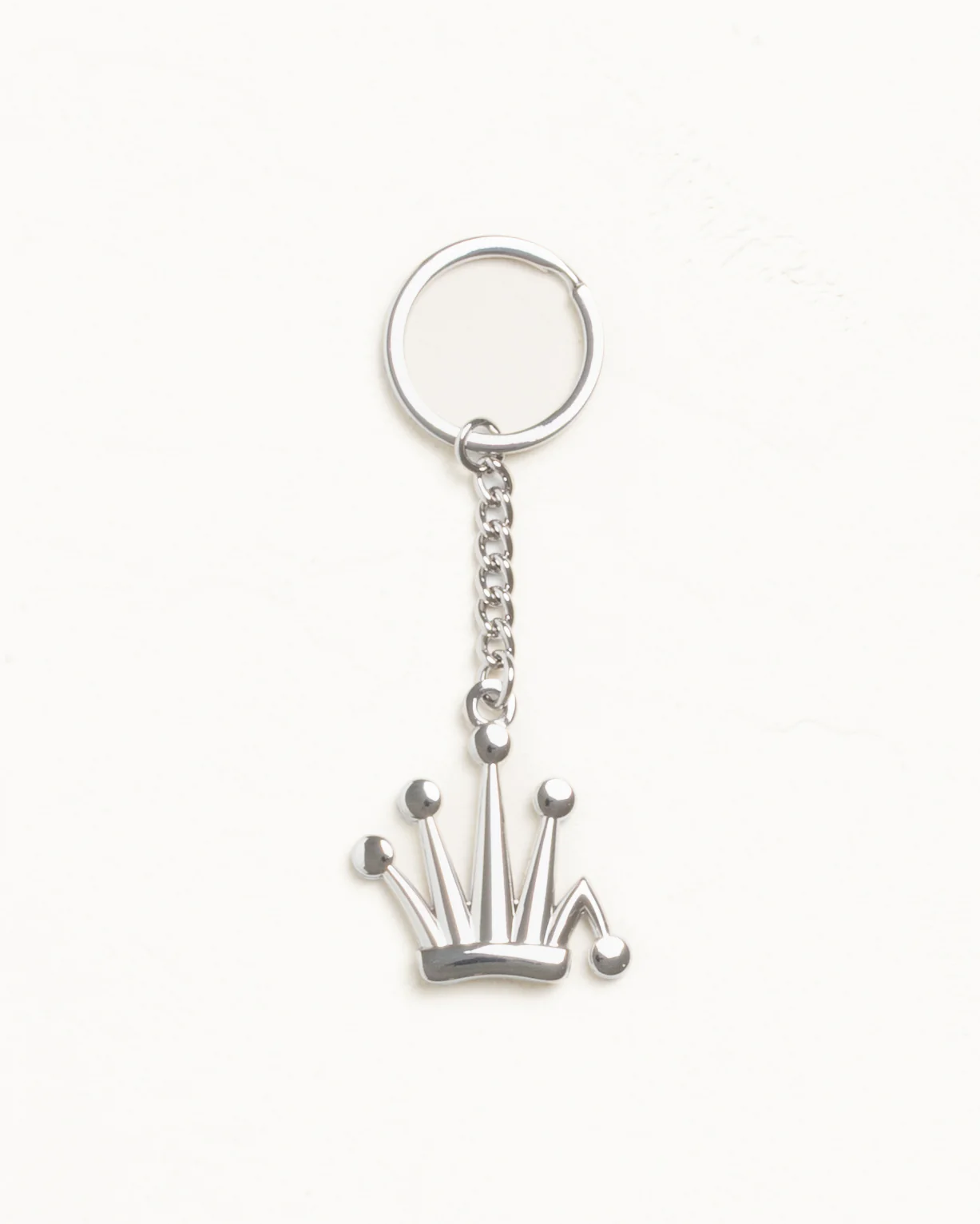 METAL BENT CROWN KEYCHAIN